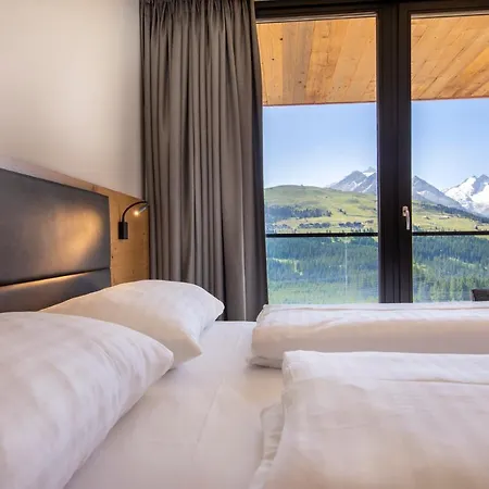 Edelweisshaus Aparthotel Konigsleiten