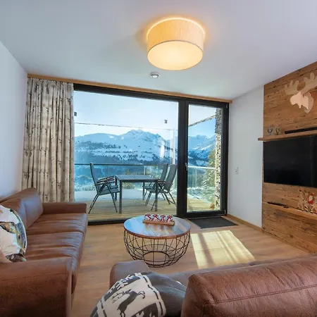 Aparthotel Edelweisshaus *