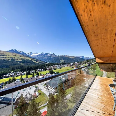 Aparthotel Edelweisshaus Konigsleiten